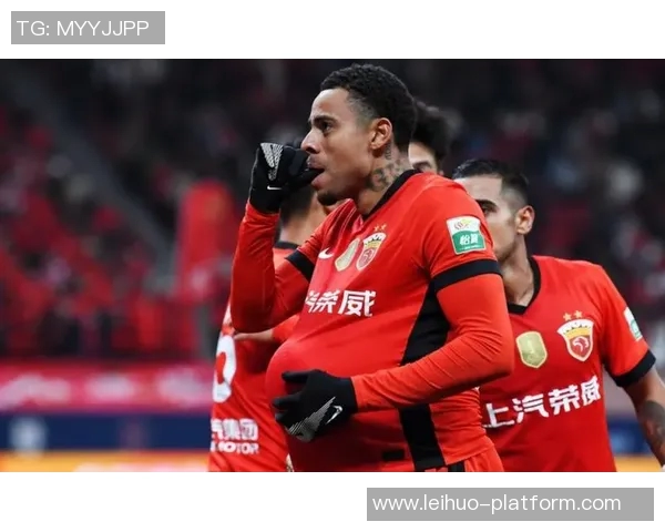 中超赛场惊现冷门尤文图斯大胜波尔图引发全场热议