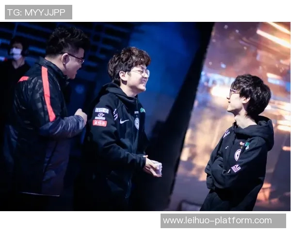 高校联赛精彩回顾IG团队配合展现出色默契与战术执行力