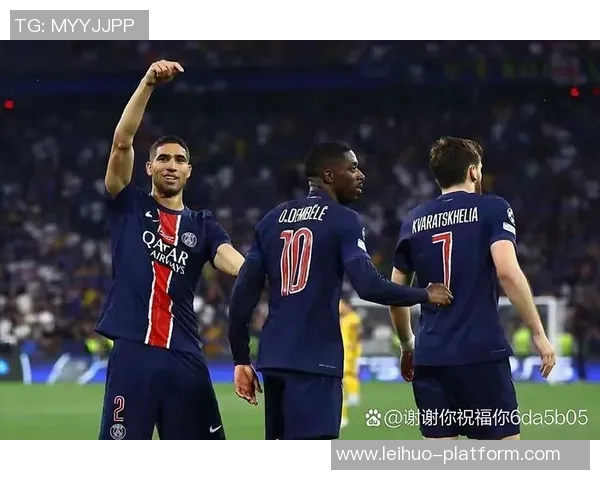 中超激战巴黎圣日耳曼大胜拜仁红牌事件引发全场热议