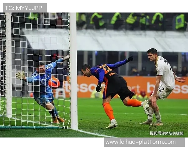 国米友谊赛大胜巴黎圣日耳曼精彩瞬间引发全场热烈反响