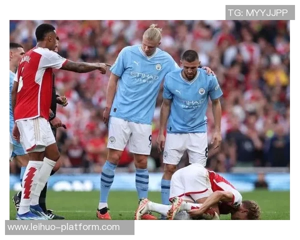 欧联杯精彩对决切尔西大胜曼城神扑引发争议判罚引爆全场激情