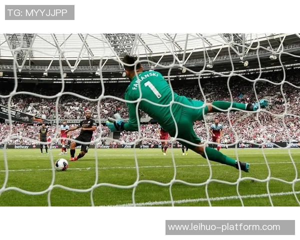 中超精彩对决热刺与那不勒斯战成平局帽子戏法点燃全场激情